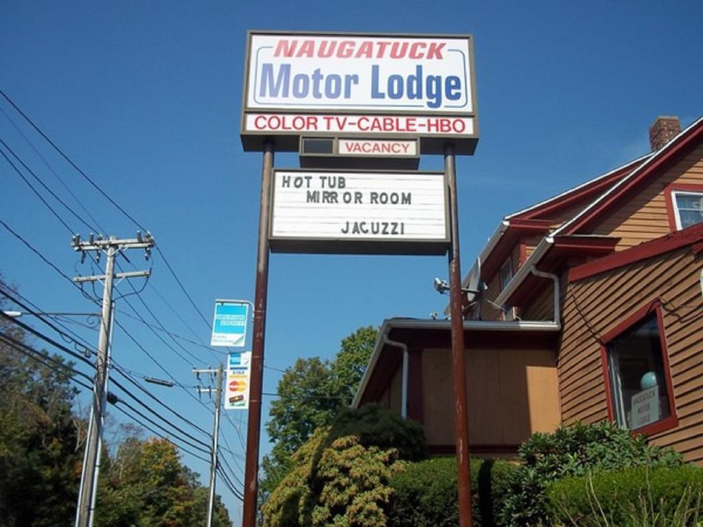 Naugatuck Motor Lodge Exteriör bild